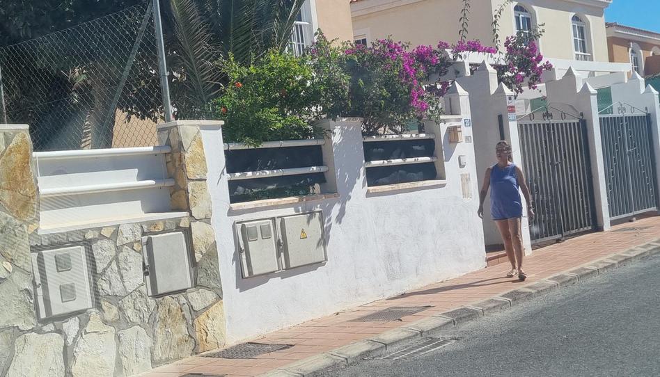 Single-family semi-detached to rent in Calle Jardines de Guize, 24, Caleta de Fuste, Las Palmas - image 1 Photo 1 of Single-family semi-detached to rent in Calle Jardines de Guize, 24, Caleta de Fuste, Las Palmas