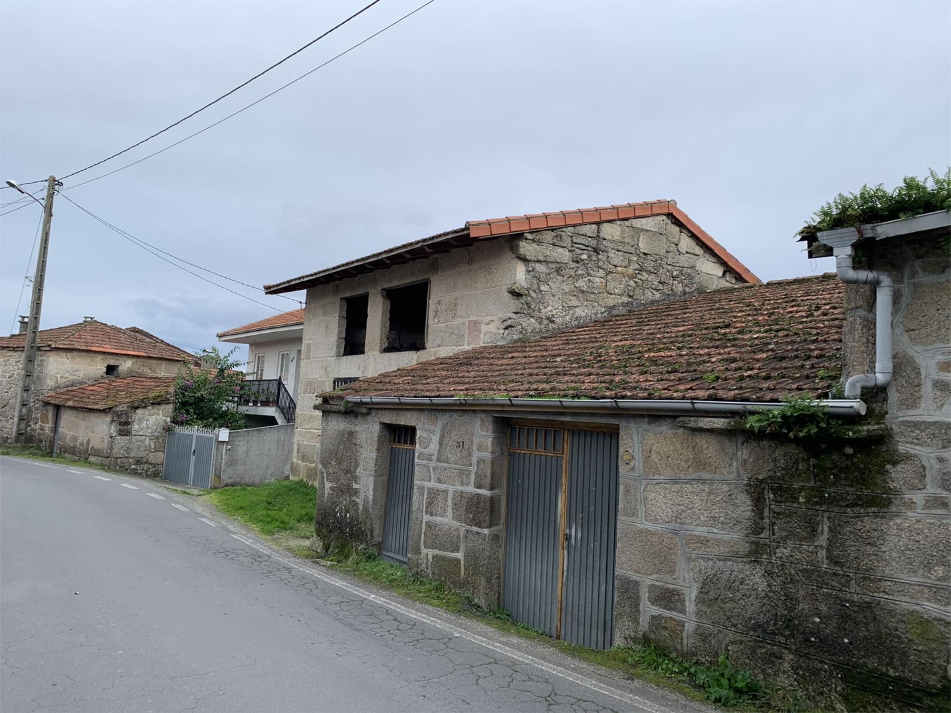 Exterior view of Duplex for sale in Amoeiro