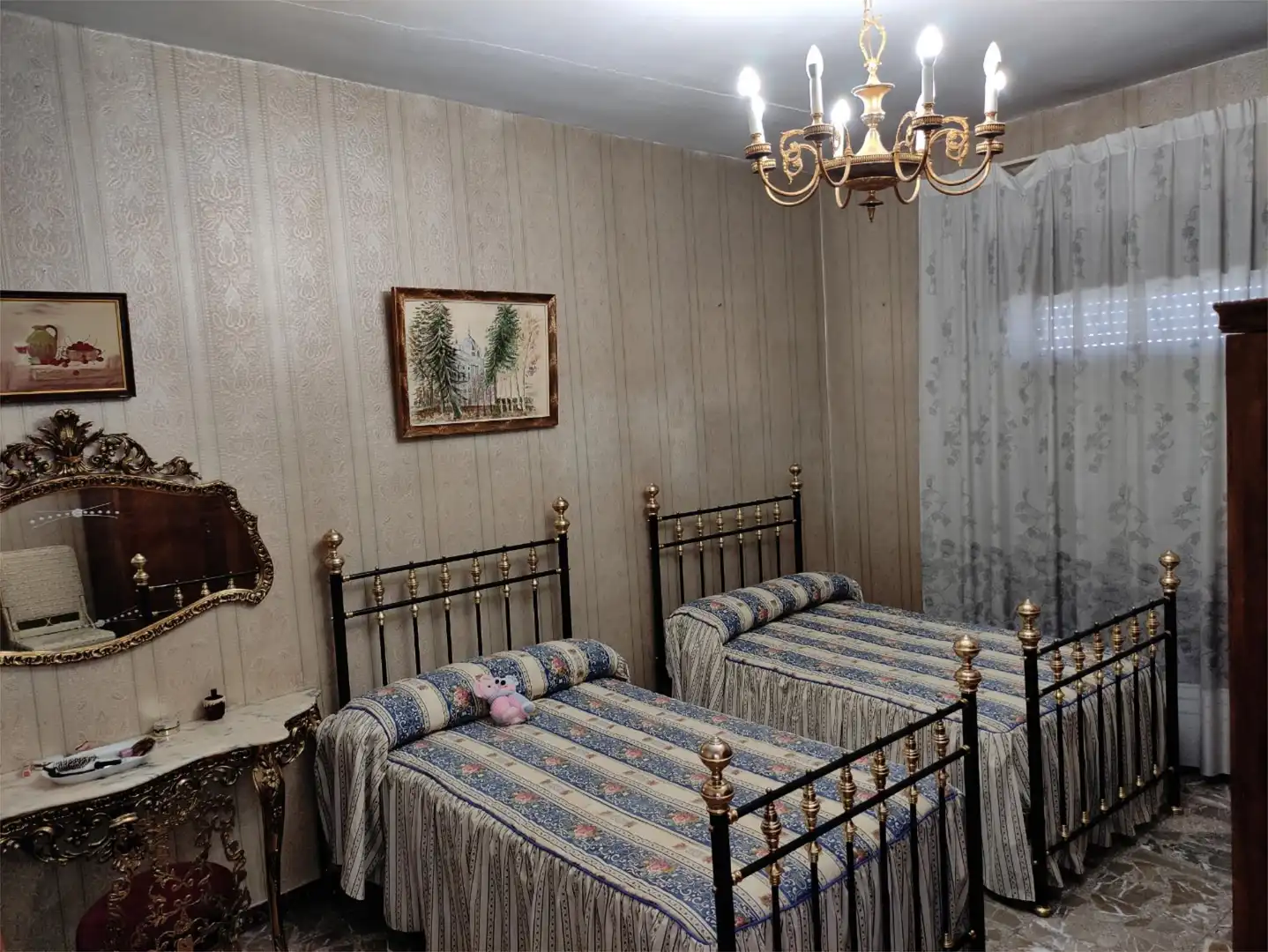 Einfamilien-Reihenhaus zum Verkauf in Calle Puerta de Madridejos, 3, Consuegra Schlafzimmer von Einfamilien-Reihenhaus zum Verkauf in Consuegra mit Heizung, Abstellraum und Ofen