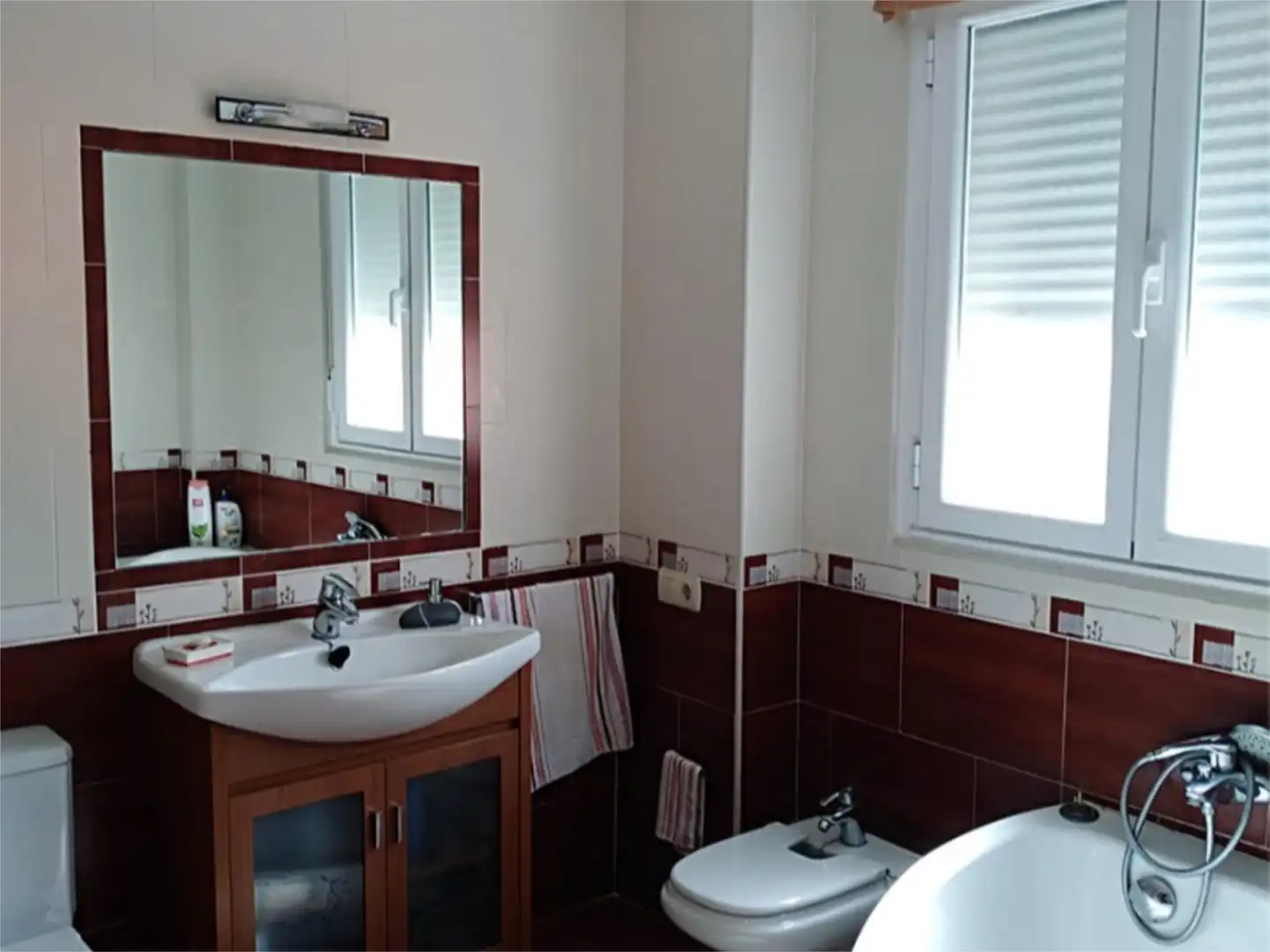 Detached homes for sale in Calle del Progreso, 2, Pinilla Bathroom of Detached homes for sale in Zamora Capital with Heating, Parquet flooring and Storage room