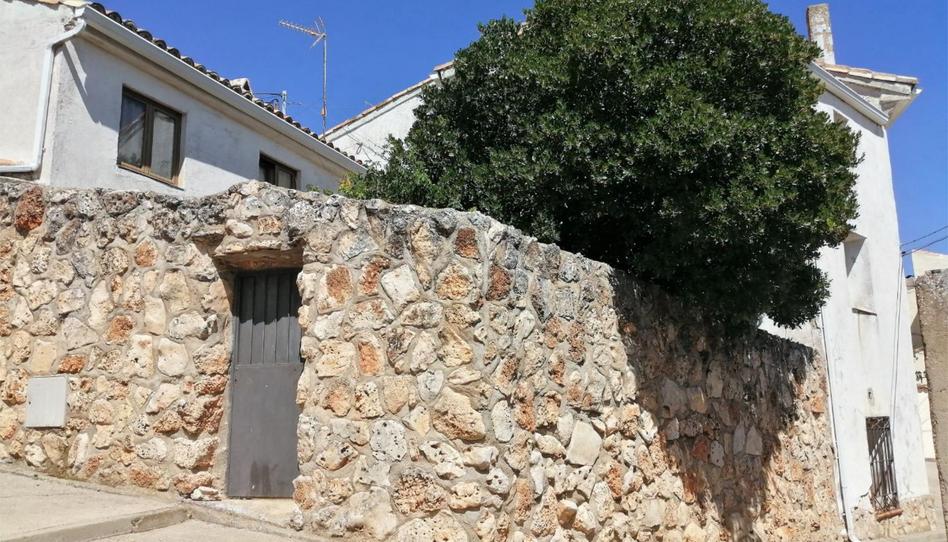 Country house for sale in Plaza Mayor, 5, Hueva, Guadalajara - image 1 Photo 1 of Country house for sale in Plaza Mayor, 5, Hueva, Guadalajara