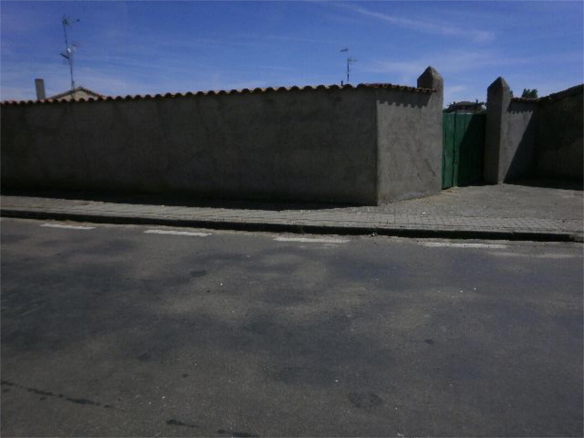 Vista exterior de Casa adosada en venda en Monterrubio de la Sierra