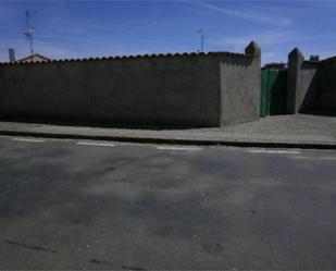 Exterior view of Single-family semi-detached for sale in Monterrubio de la Sierra