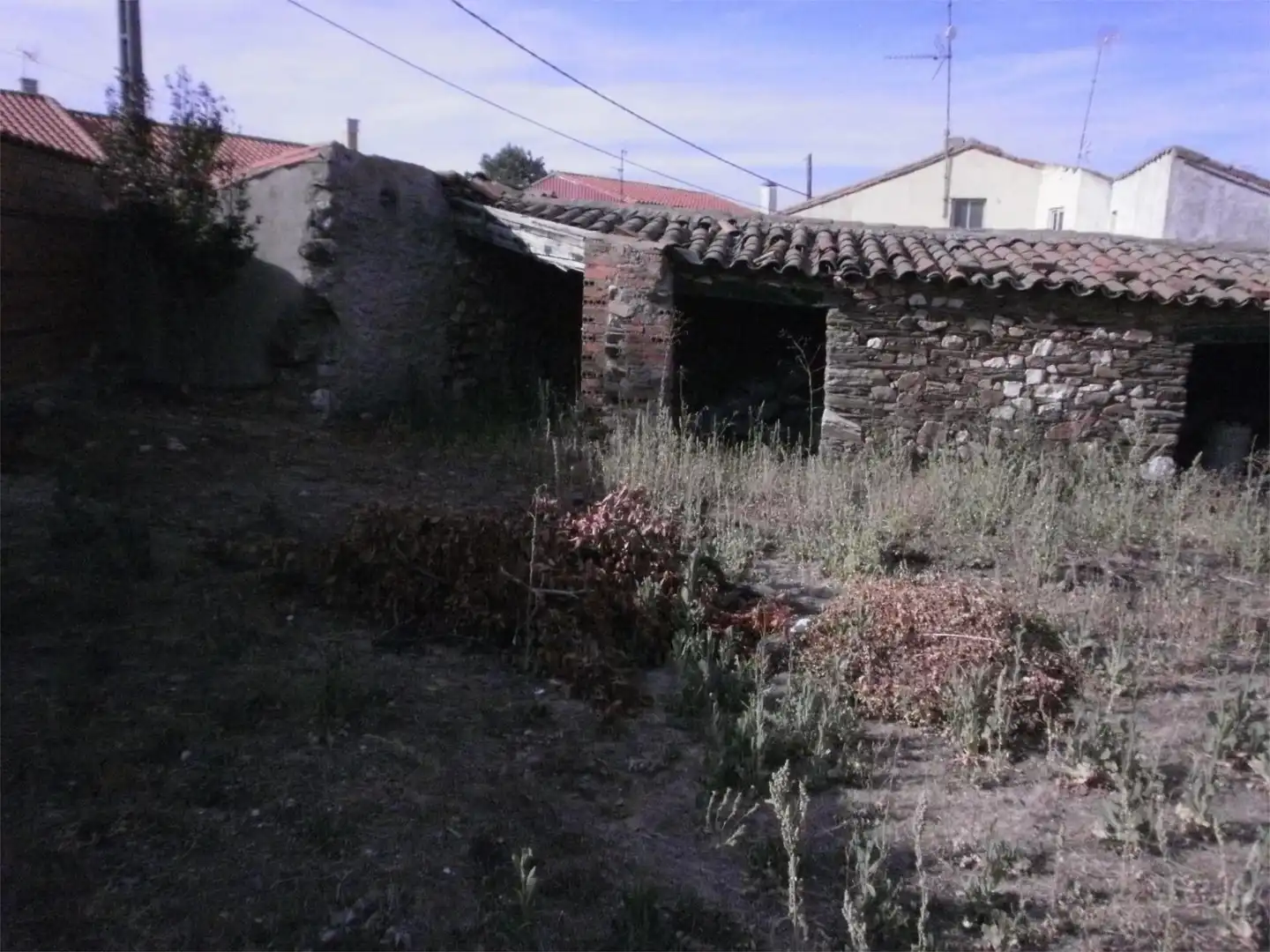 Casa adosada en venta en Calle Mayor, 43, Monterrubio de la Sierra Casa adosada en venta en Monterrubio de la Sierra