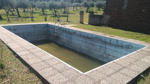 Photo 2 of Country homes for sale in Camino de Bacoco a la Cantera, 136, La Codosera, Badajoz