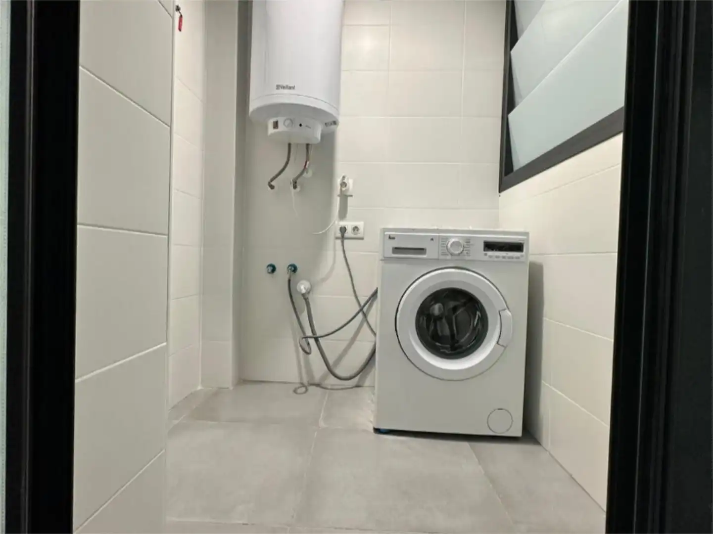 Flat for rent in Calle Doctora Damiana Zaragoza, 1, Paus - Poligono San Blas Flat for rent in Calle Doctora Damiana Zaragoza, 1, Paus - Poligono San Blas
