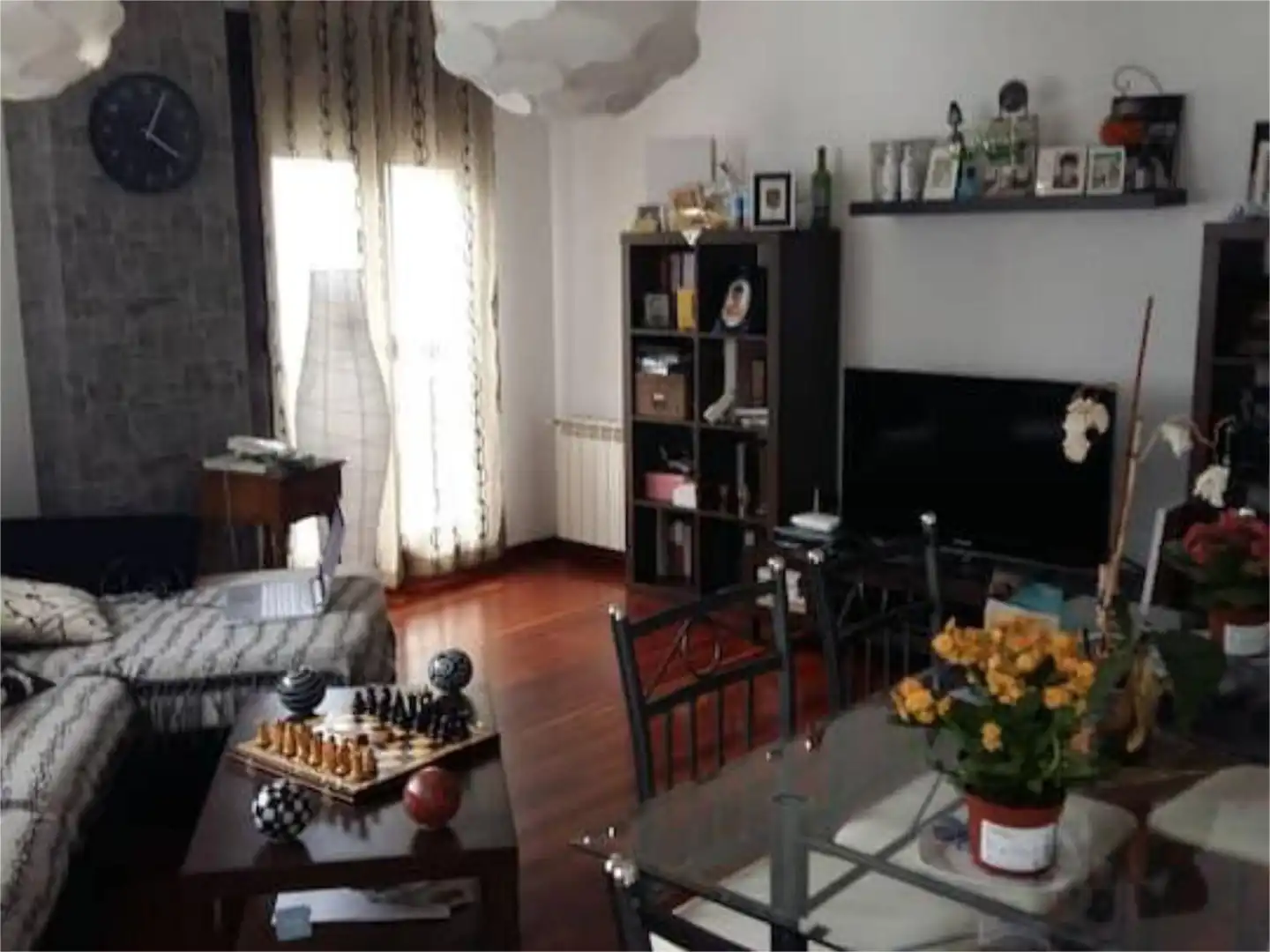 Living room of Flat for share in Valdés - Luarca  with Heating, Parquet flooring and Furnished