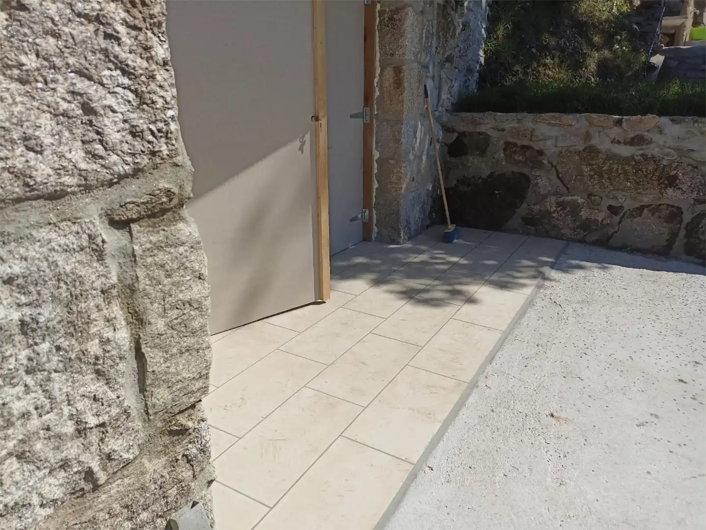 Grundstücke zum Verkauf in Poblado Tomonde, 25, Cerdedo Terrasse von Grundstücke zum Verkauf in Cerdedo