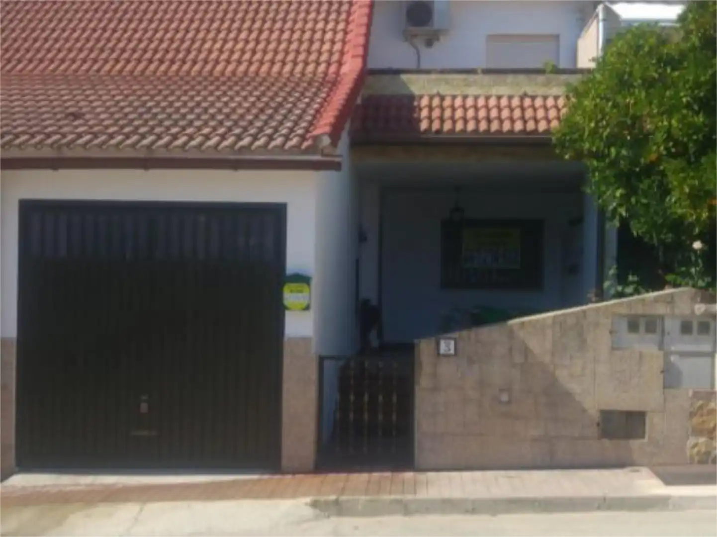Exterior view of Detached homes for sale in Madrigal de la Vera  with Air Conditioner, Heating and Private garden