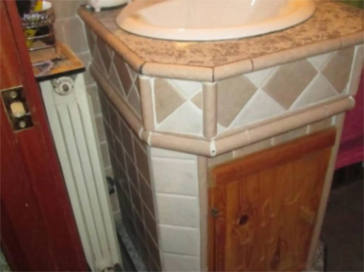 Bathroom of Detached homes for sale in Madrigal de la Vera  with Air Conditioner, Heating and Private garden