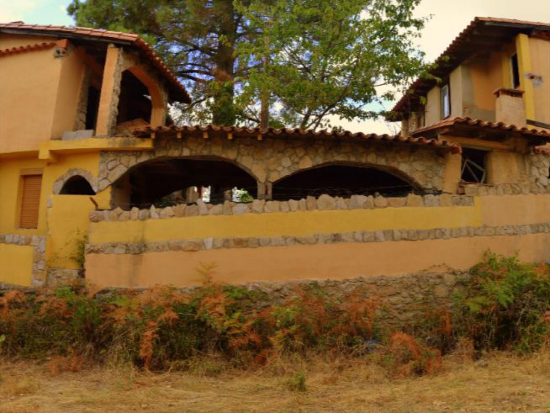 Vista exterior de Finca rústica en venda en Talaveruela de la Vera