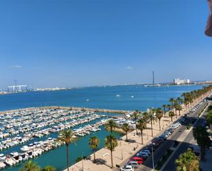 Vista exterior de Pis de lloguer en  Cádiz Capital amb Terrassa