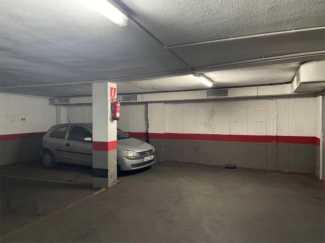 Garaje en Alquiler en Plaza Gonzalo de Ayora, 2 en Zona Centro