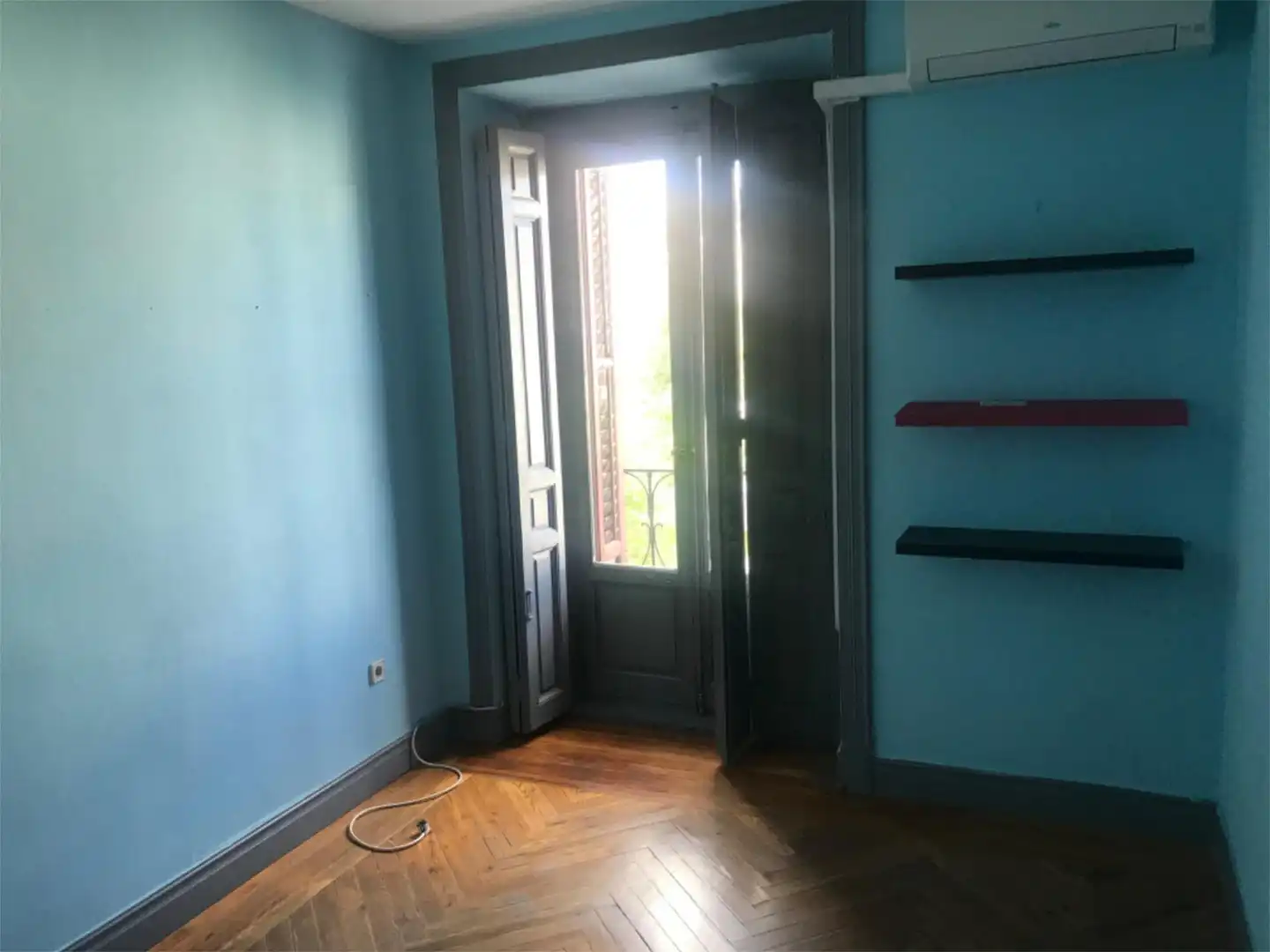 Dormitori de Oficina de lloguer en Madrid