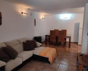 Living room of Single-family semi-detached for sale in Pinofranqueado  with Terrace