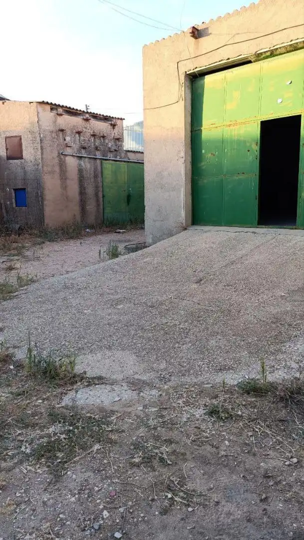 Grundstücke zum Verkauf in Calle Pozo Nuevo, 29, Fuente de Pedro Naharro Parkplatz von Grundstücke zum Verkauf in Fuente de Pedro Naharro