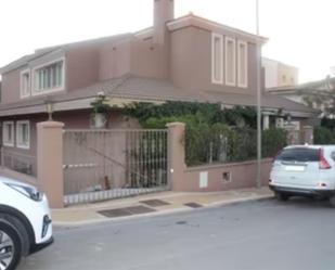 Vista exterior de Casa o xalet en venda en Vícar amb Aire condicionat, Terrassa i Piscina