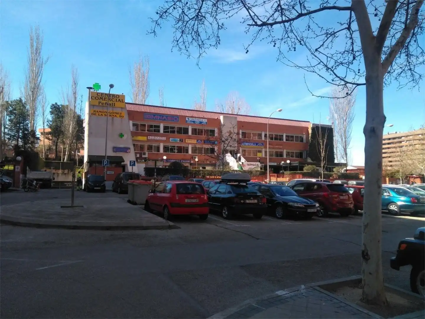 Außenansicht von Büro zur Miete in Madrid