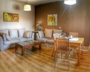 Living room of Flat for sale in Baeza  with Air Conditioner and Swimming Pool