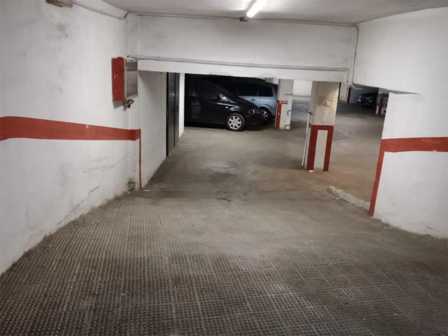 Garage for rent in Calle Alba, 10, Tres Olivos - La Piedad Garage for rent in Calle Alba, 10, Tres Olivos - La Piedad