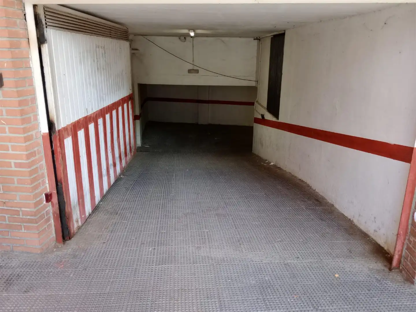 Garage for rent in Calle Alba, 10, Tres Olivos - La Piedad Garage for rent in Calle Alba, 10, Tres Olivos - La Piedad