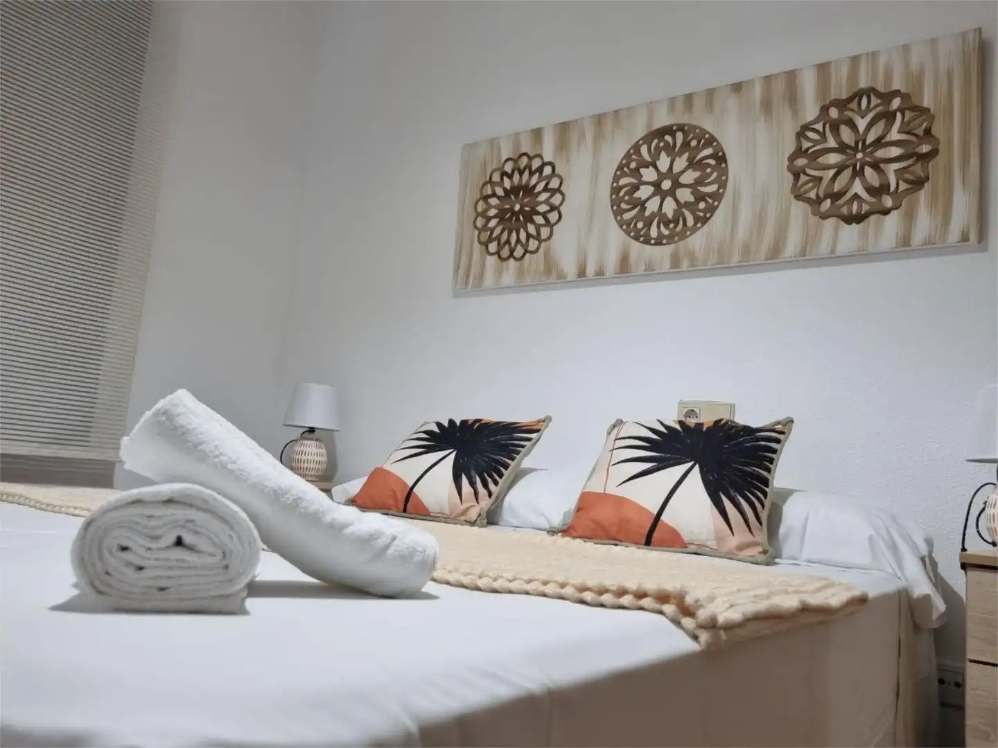 Room in Calle Escultor Montañés, 16, Garbinet - Parque de las Avenidas Bedroom of Flat for share in Alicante / Alacant with Air Conditioner, Heating and Terrace
