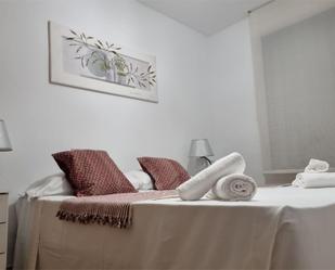 Dormitori de Apartament per a compartir en Alicante / Alacant amb Aire condicionat, Terrassa i Piscina