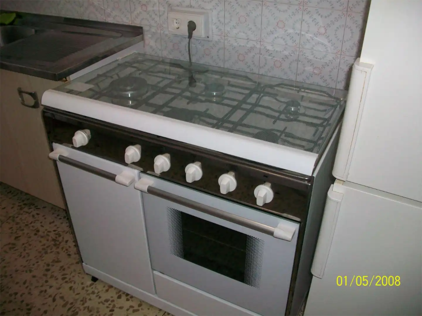 Flat for rent in Calle Amado de Lázaro, 2, Centro Kitchen of Flat for rent in Huelva with Terrace and Furnished