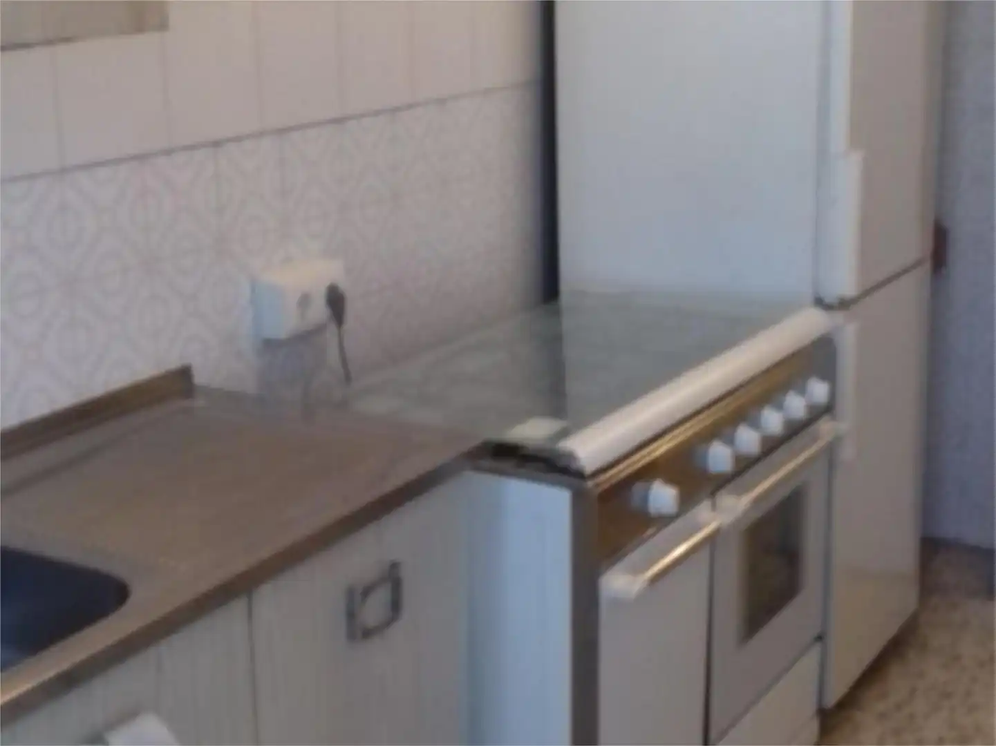 Flat for rent in Calle Amado de Lázaro, 2, Centro Kitchen of Flat for rent in Huelva with Terrace and Furnished