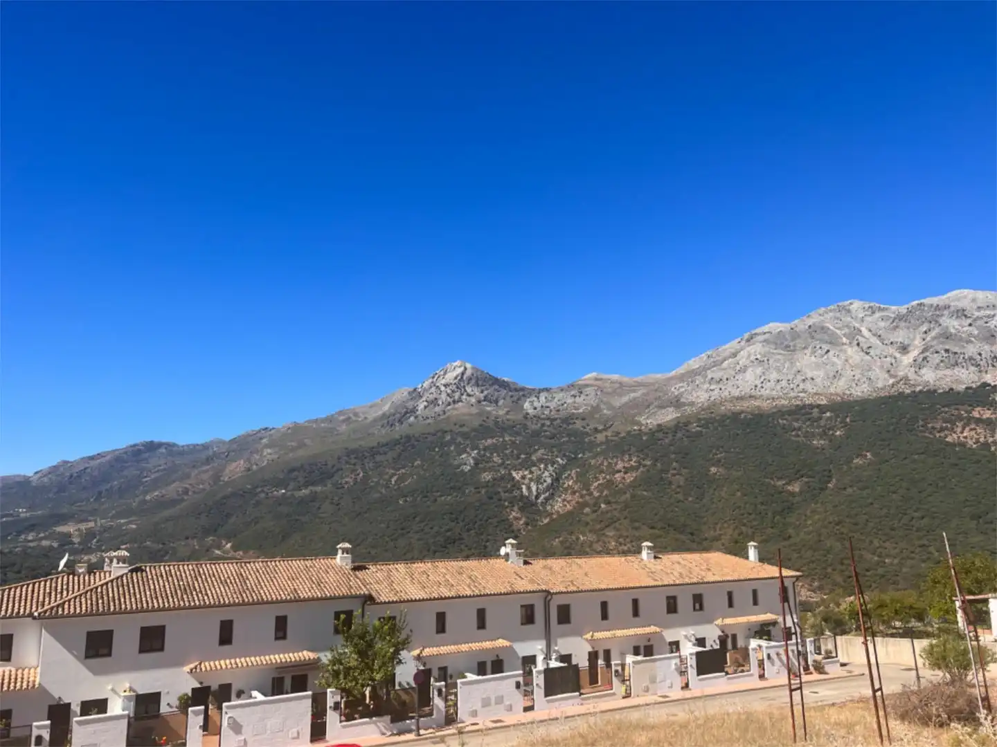 Casa adosada en venda a Camino del Cementerio, 17, Jimera de Líbar Vista exterior de Casa adosada en venda en Jimera de Líbar amb Aire condicionat, Calefacció i Jardí privat
