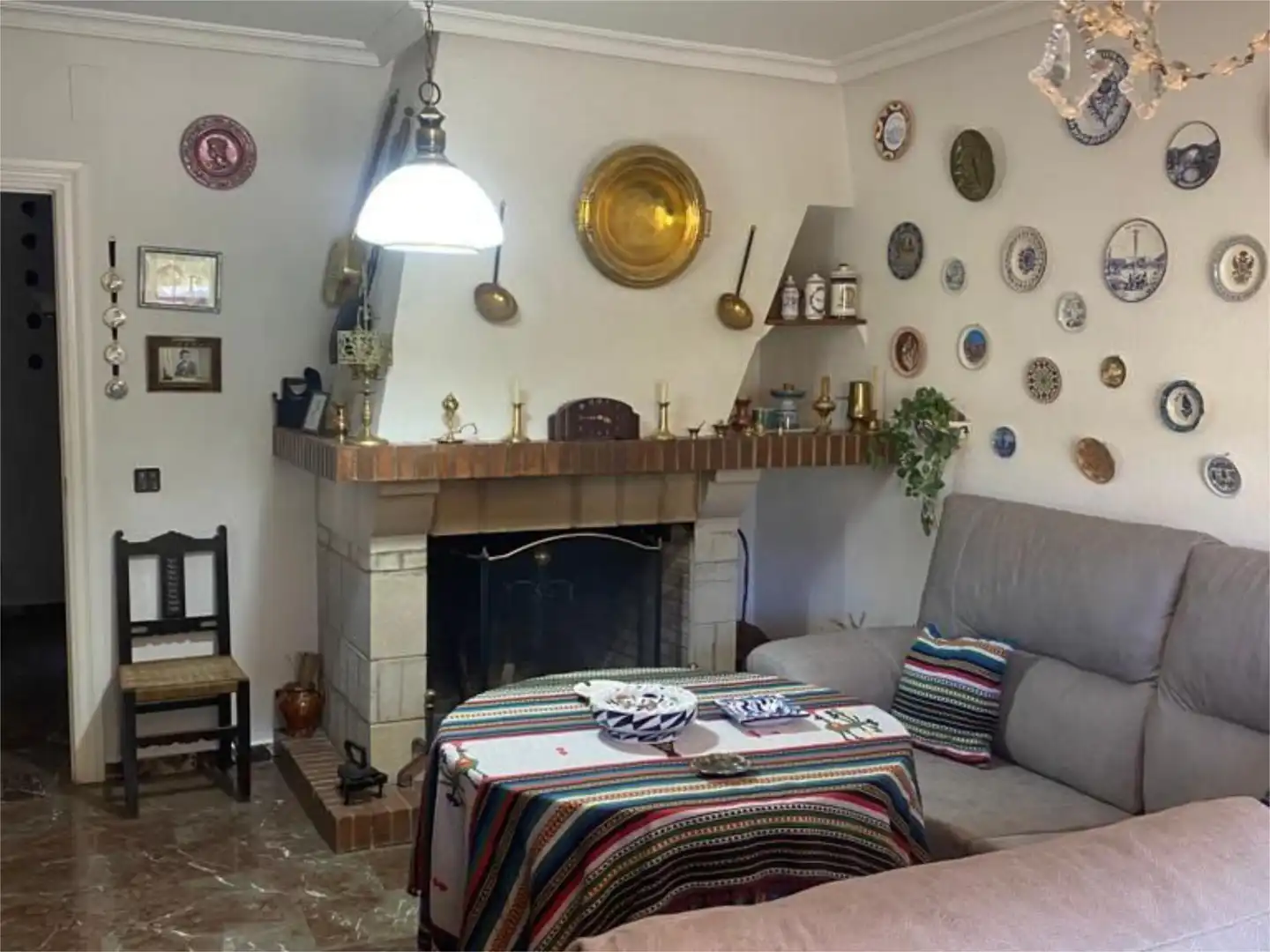 Casa adosada en venta en Calle Huelva, 5, Canena Sala de estar de Casa adosada en venta en Canena