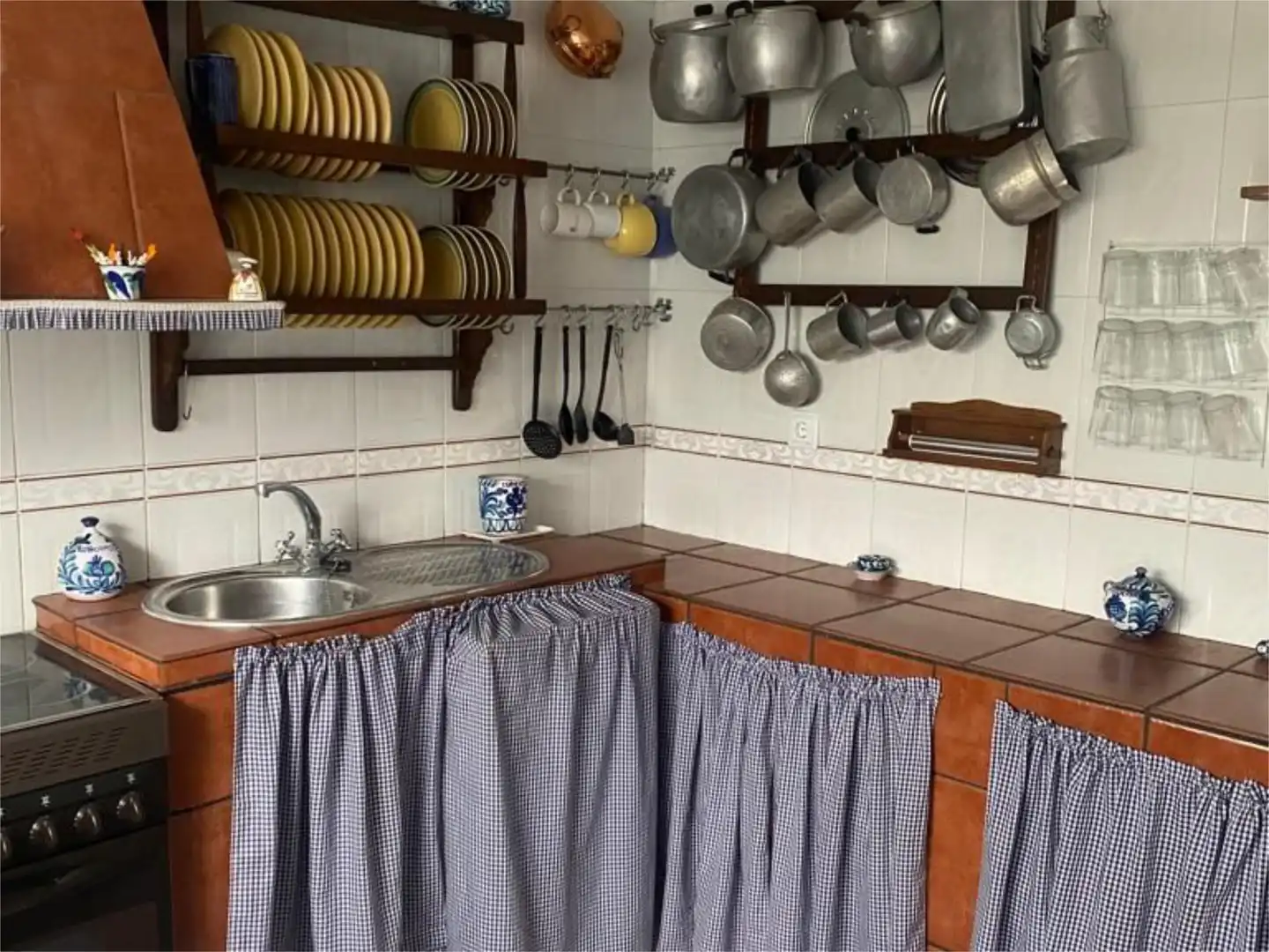 Casa adosada en venta en Calle Huelva, 5, Canena Cocina de Casa adosada en venta en Canena