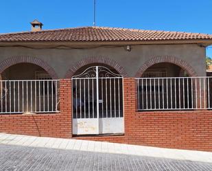 Exterior view of House or chalet for sale in Fuente-Tójar  with Private garden, Terrace and Storage room