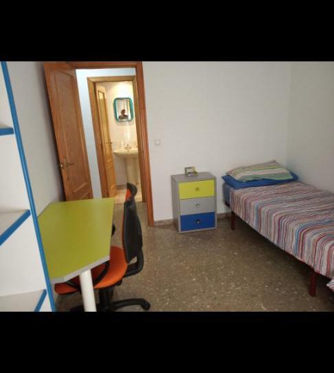 Flat to share in Calle Víctor Hugo, 4, Carretas - Pajarita, Albacete - image 1 Photo 1 of Flat to share in Calle Víctor Hugo, 4, Carretas - Pajarita, Albacete