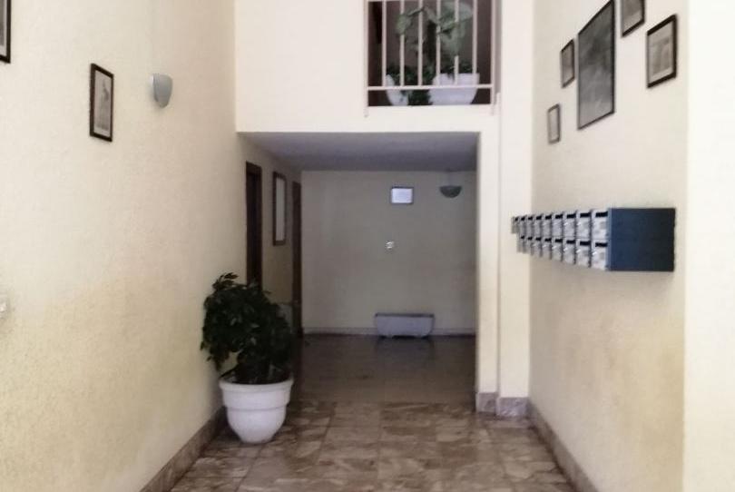 Foto 1 de Piso en venta en Calle Pérez Galdós, 20, Santoña, Cantabria