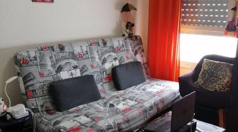 Foto 4 de Piso en venta en Calle Pérez Galdós, 20, Santoña, Cantabria