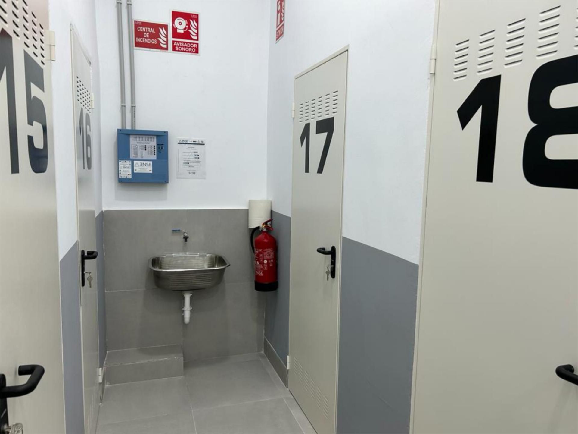 Bany de Traster en venda en  Cádiz Capital