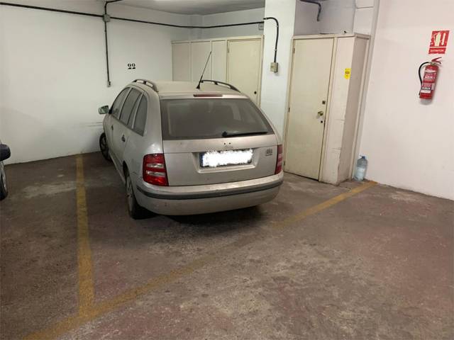 Garaje en Venta en Avenida Alcalde Federico Molina Orta, 48 en Isla Chica