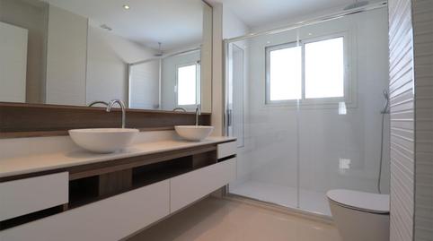 Foto 4 de Casa adosada en venda a Avenida del Salvador, 1, Rojales, Alicante