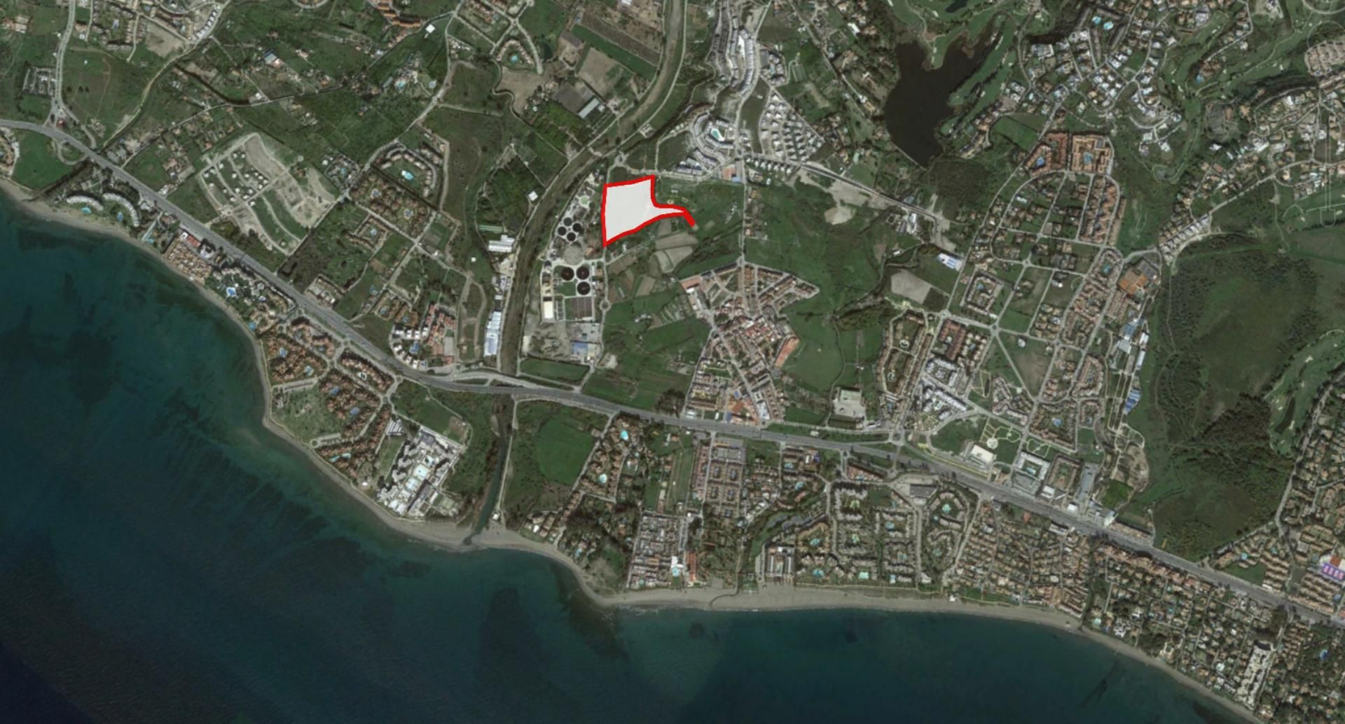 Land for sale in Estepona  with Storage room, Swimming Pool and Furnished