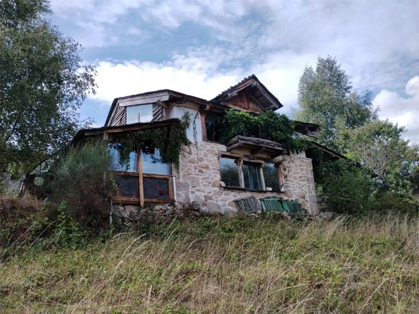 Vista exterior de Casa o xalet en venda en Chandrexa de Queixa amb Calefacció, Jardí privat i Terrassa