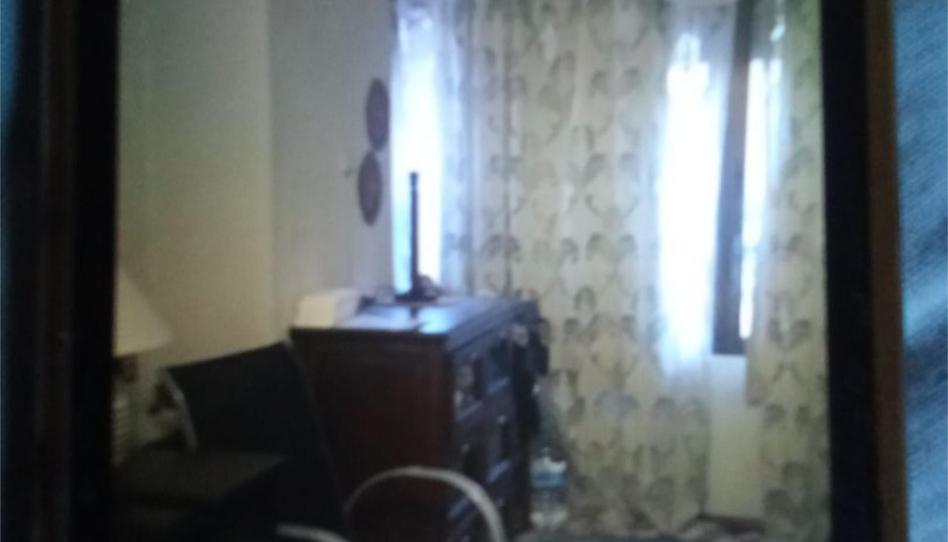 Flat to share in Calle de Arturo Soria, 334, Costillares, Madrid Capital - image 1 Photo 1 of Flat to share in Calle de Arturo Soria, 334, Costillares, Madrid Capital