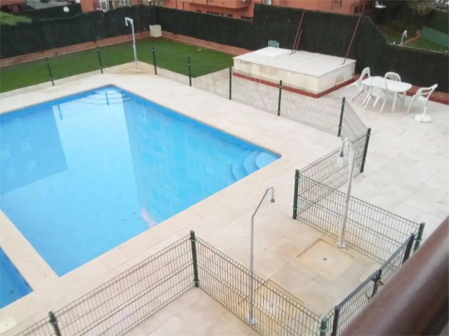 Room in Calle de Arturo Soria, 334, Costillares Swimming pool of Flat for share in Madrid with Heating, Private garden and Parquet flooring