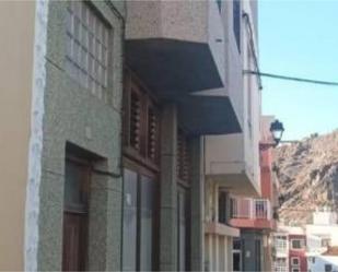 Vista exterior de Casa adosada en venda en La Aldea de San Nicolás  amb Balcó