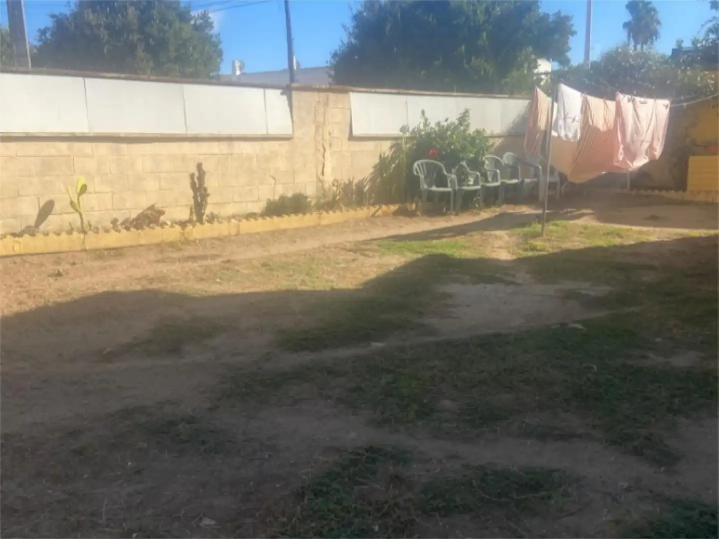 Houses for sale in Algeciras  with Air Conditioner and Storage room
