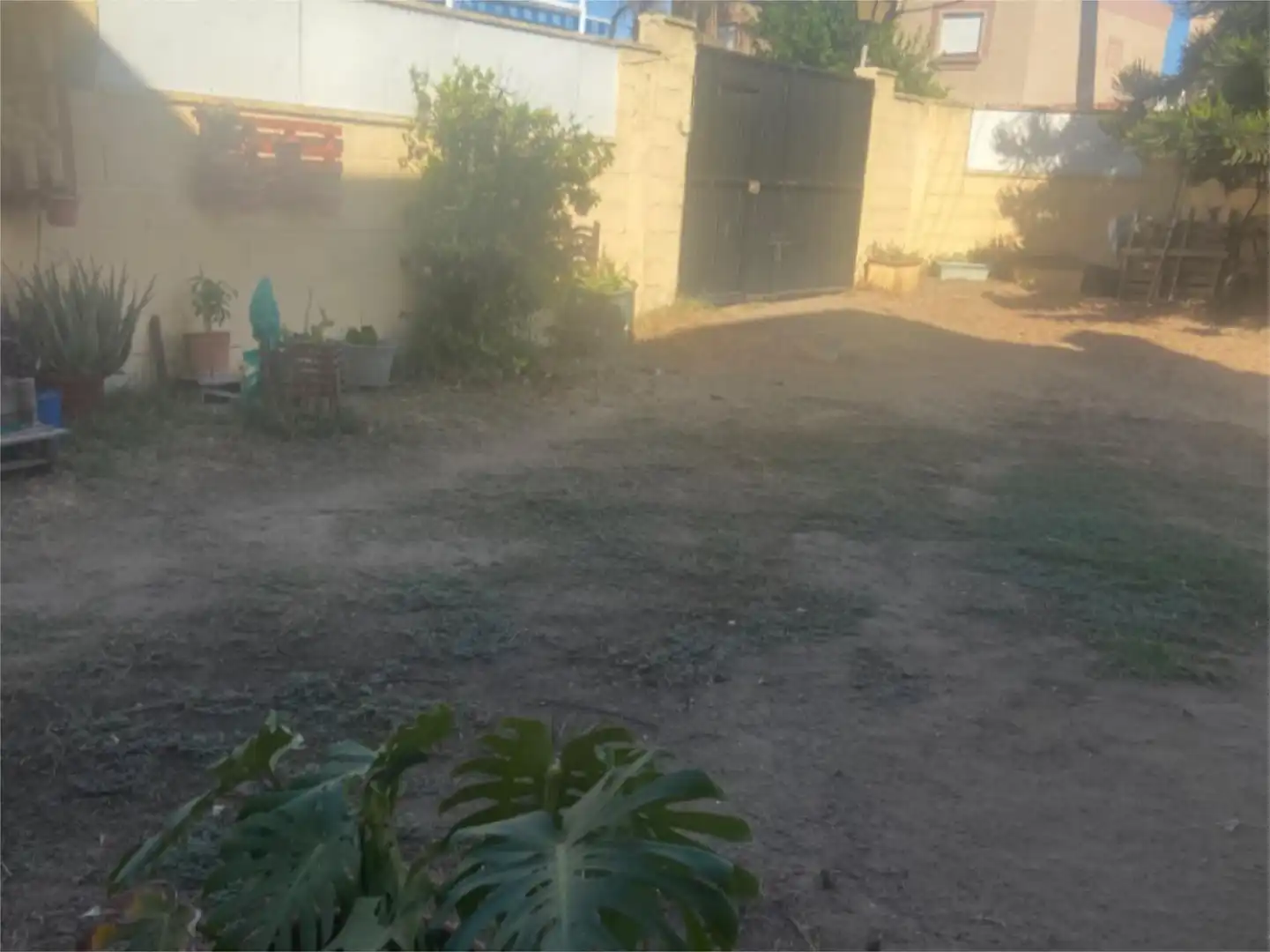 Houses for sale in Algeciras  with Air Conditioner and Storage room