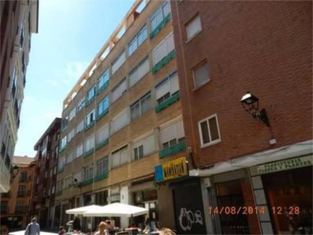 Local comercial en Alquiler en Calle Pedro Fernández de Pulgar, 11 en Centro