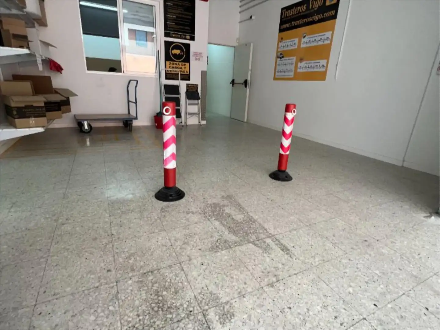 Lagerraum zur Miete in Rúa Menéndez Pelayo, 32, Camelias - Pi y Margall Parkplatz von Lagerraum zur Miete in Vigo