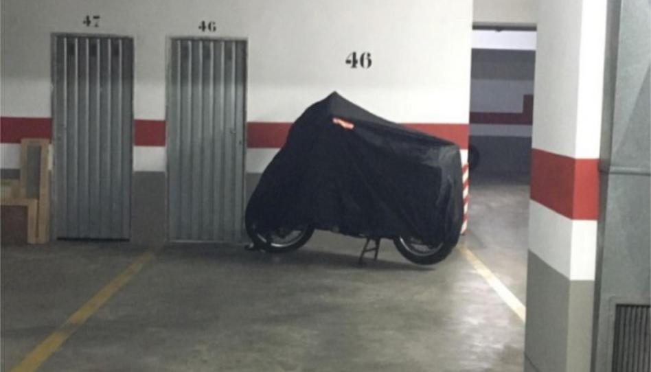 Foto 1 de Garatge de lloguer a Calle Luis Vives, 22, Nueva Andalucía, Almería