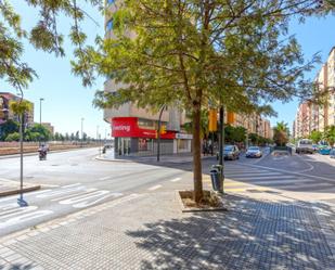 Vista exterior de Pis de lloguer en Málaga Capital amb Aire condicionat i Balcó